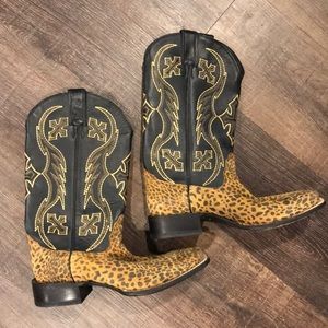 Nocona Women’s cowgirl boots